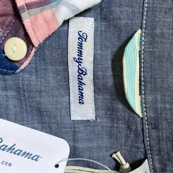 Tommy Bahama mens short sleeve shirt, double fauna
100% cotton - Picture 15 of 15